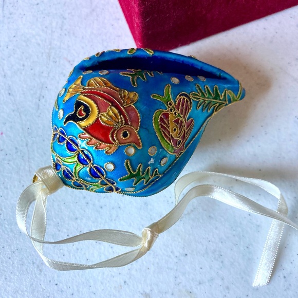 Cloisonné shell ornament with beautiful fish, original velvet packaging - Picture 3 of 6